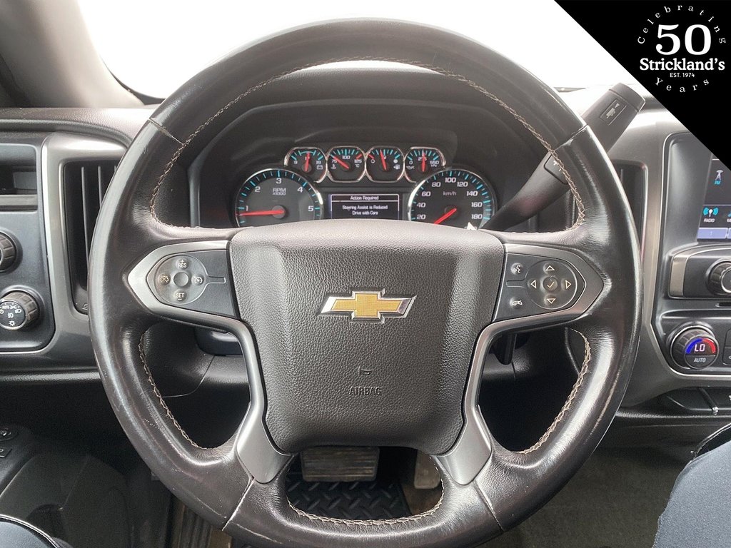 2017  Silverado 1500 Crew 4x4 LT / Standard Box in Brantford, Ontario - 8 - w1024h768px