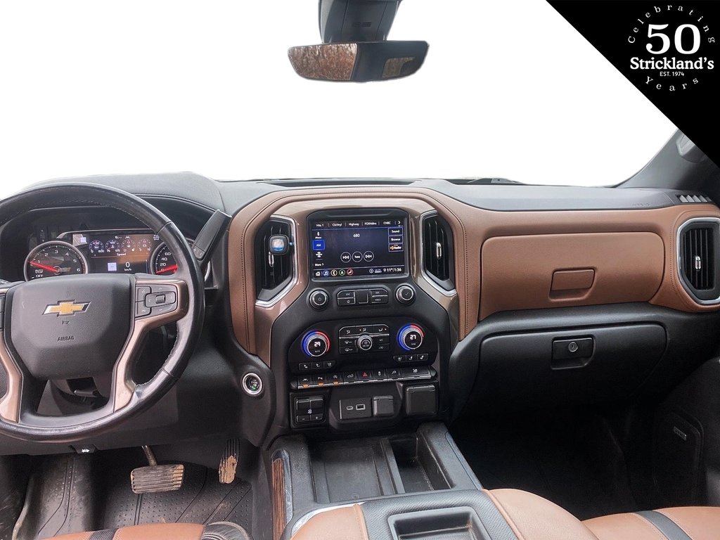 2020  Silverado 1500 Crew Cab 4x4 High Country / Short Box in Brantford, Ontario - 8 - w1024h768px