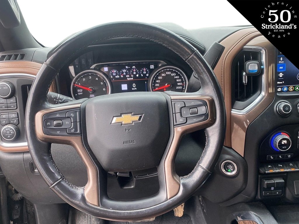 2020  Silverado 1500 Crew Cab 4x4 High Country / Short Box in Brantford, Ontario - 9 - w1024h768px