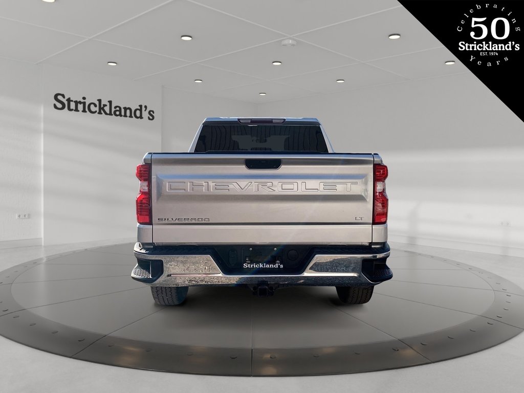 2021  Silverado 1500 Crew Cab 4x4 LT / Standard Box in Brantford, Ontario - 3 - w1024h768px