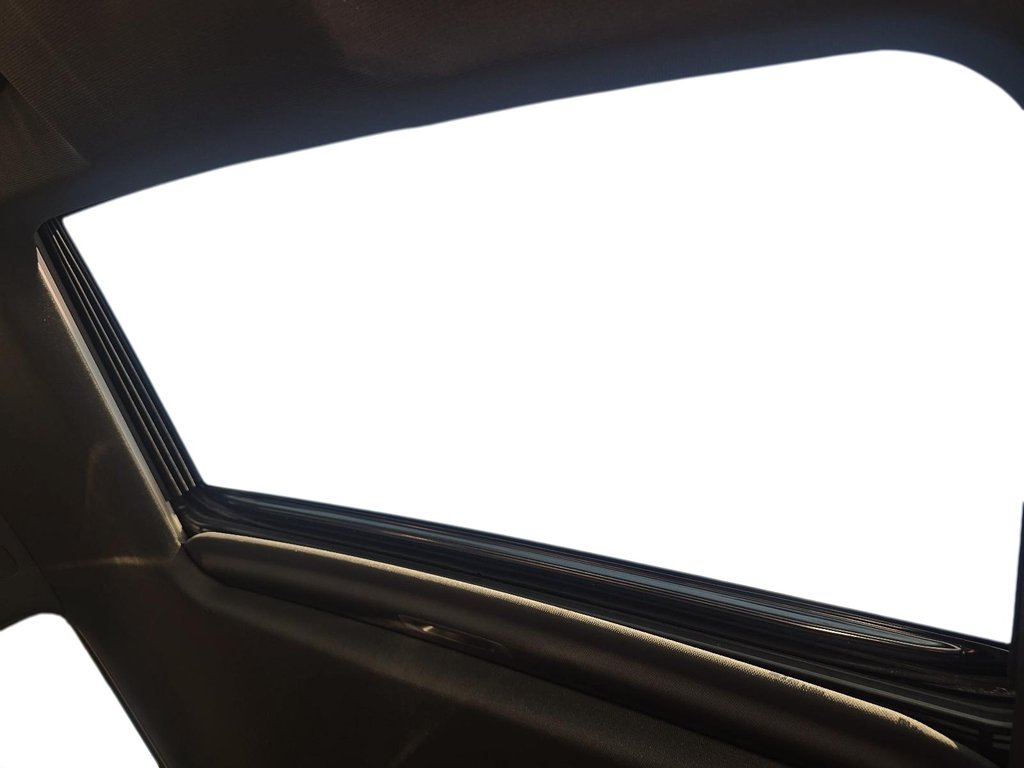 2021 Chevrolet Silverado 1500 Crew Cab 4x4 High Country / Short Box in Brantford, Ontario - 16 - w1024h768px