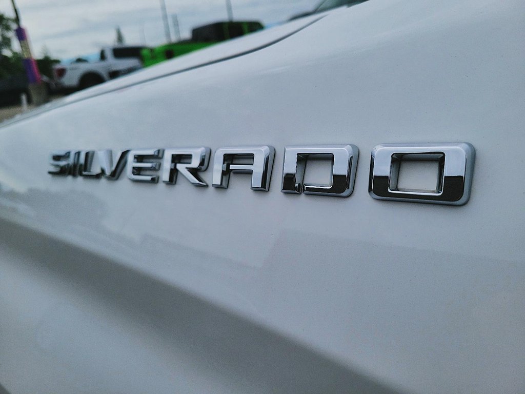 2021 Chevrolet Silverado 1500 Regular Cab 4x2 WT / Long Box in Brantford, Ontario - 6 - w1024h768px
