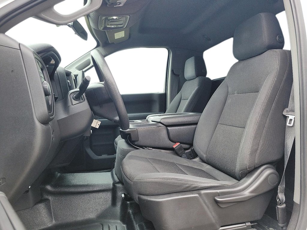 2021 Chevrolet Silverado 1500 Regular Cab 4x2 WT / Long Box in Brantford, Ontario - 8 - w1024h768px