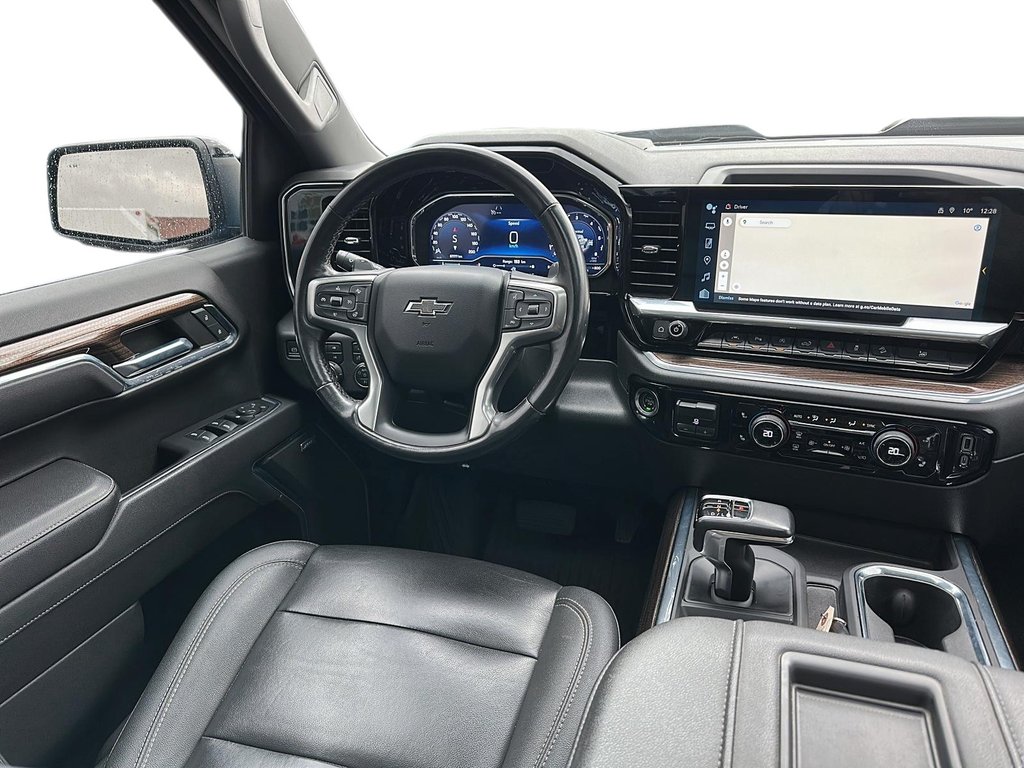 2022 Chevrolet Silverado 1500 Crew Cab 4x4 LT Trail Boss / Short Box in Brantford, Ontario - 9 - w1024h768px