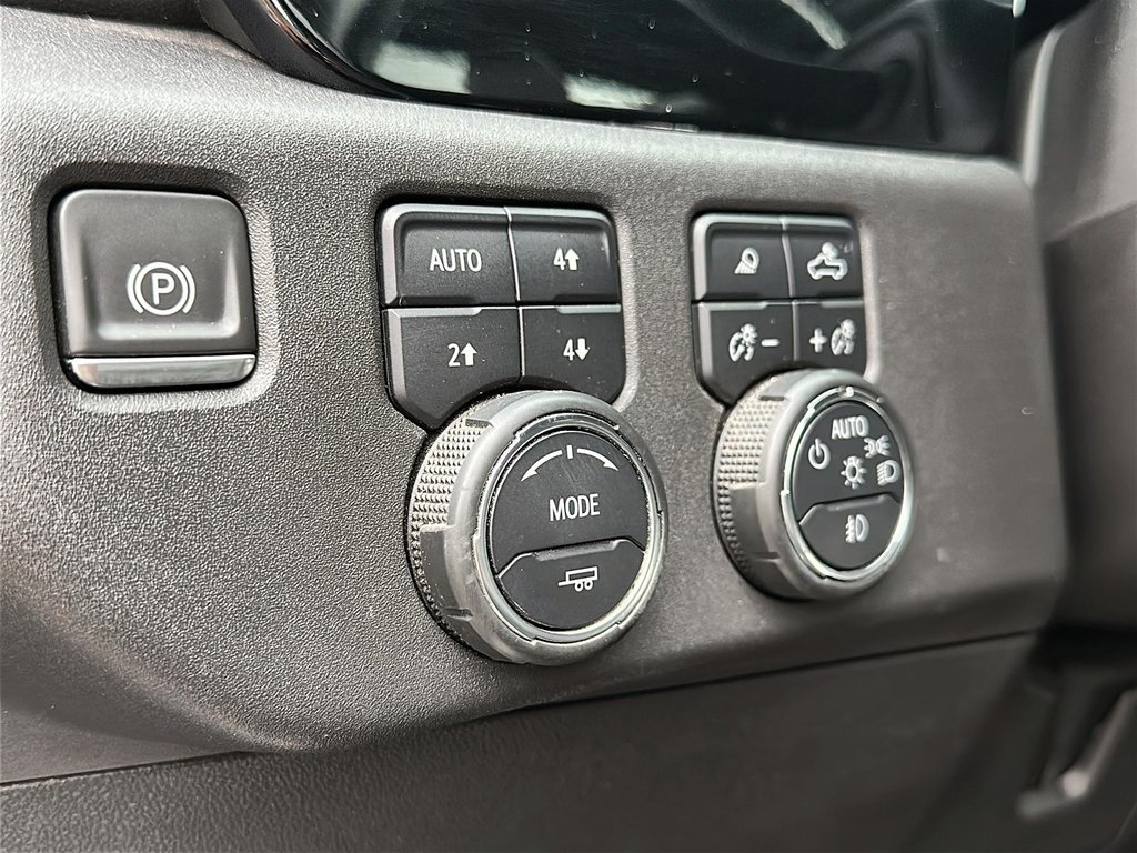 2022 Chevrolet Silverado 1500 Crew Cab 4x4 LT Trail Boss / Short Box in Brantford, Ontario - 15 - w1024h768px