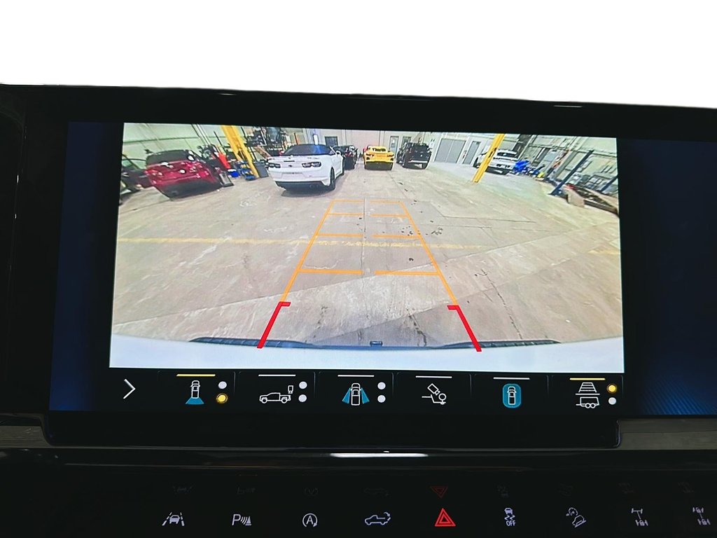 2022 Chevrolet Silverado 1500 Crew Cab 4x4 ZR2 / Short Box in Brantford, Ontario - 17 - w1024h768px