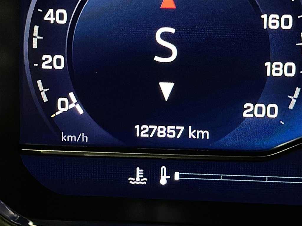 2022 Chevrolet Silverado 1500 Crew Cab 4x4 ZR2 / Short Box in Brantford, Ontario - 12 - w1024h768px