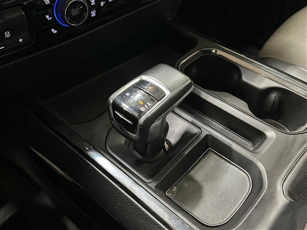 2022 Chevrolet Silverado 1500 Crew Cab 4x4 ZR2 / Short Box in Brantford, Ontario - 14 - w1024h768px