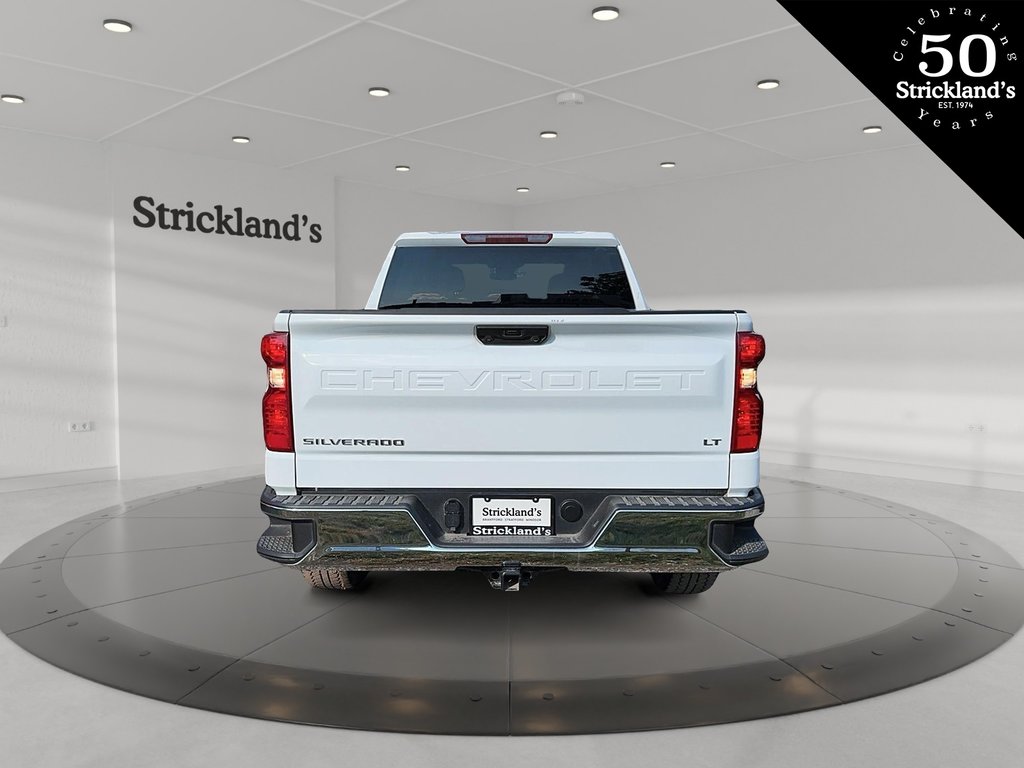 2023  Silverado 1500 Crew Cab 4x4 LT / Standard Box in Brantford, Ontario - 3 - w1024h768px