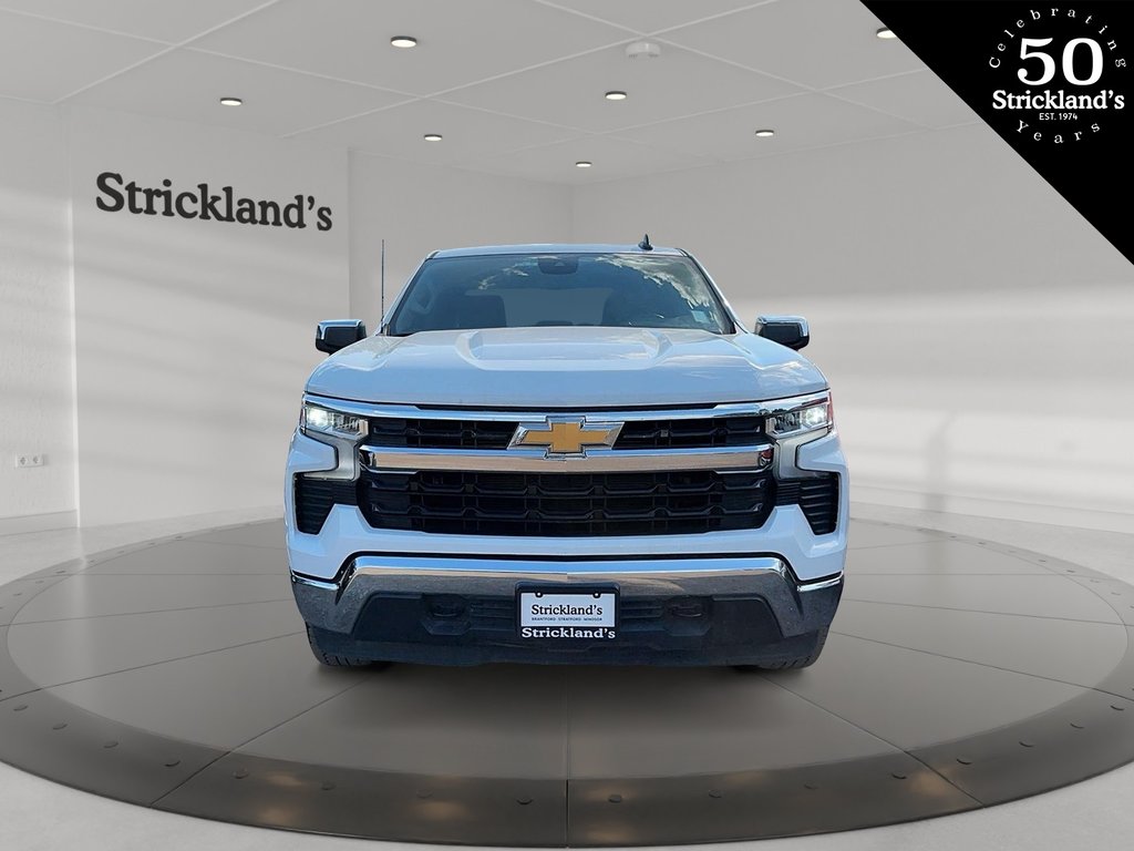 2023  Silverado 1500 Crew Cab 4x4 LT / Standard Box in Brantford, Ontario - 2 - w1024h768px