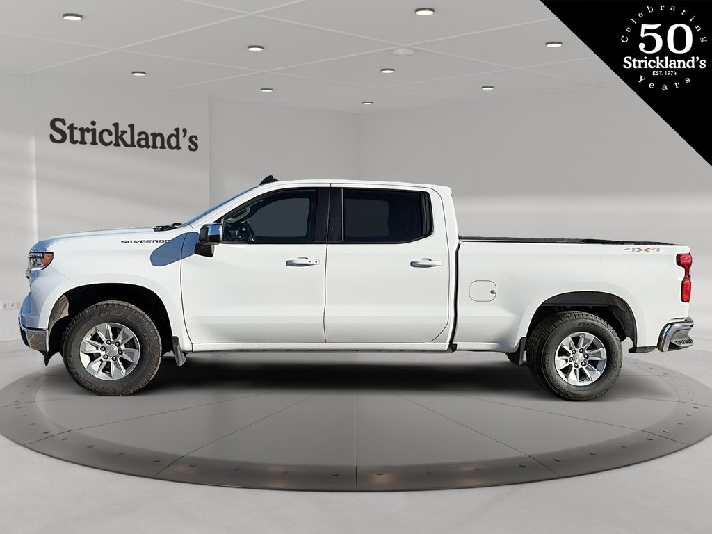 2023  Silverado 1500 Crew Cab 4x4 Custom / Standard Box in Brantford, Ontario - 5 - w1024h768px