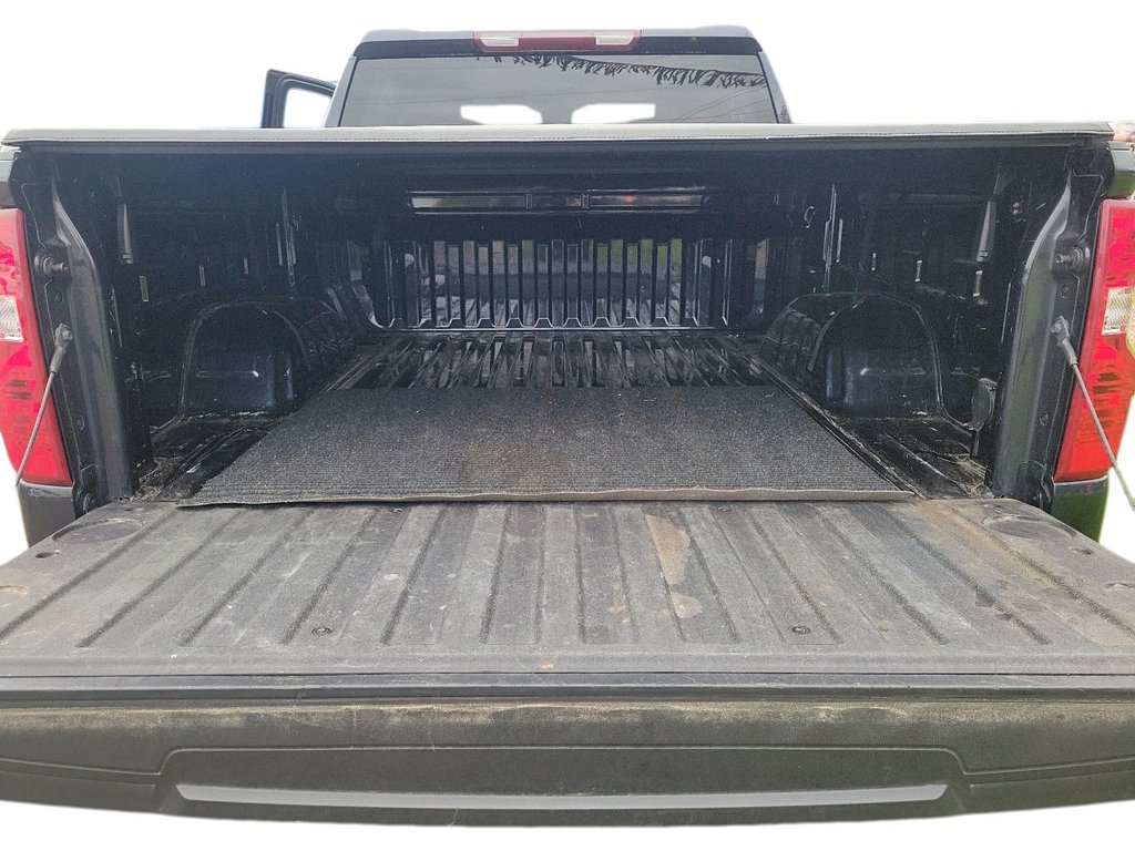 2023 Chevrolet Silverado 1500 Crew Cab 4x4 LT / Short Box in Brantford, Ontario - 16 - w1024h768px