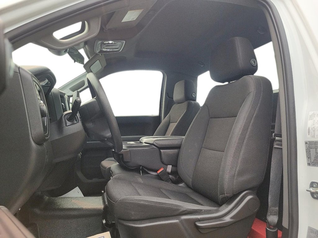 2023 Chevrolet Silverado 1500 Regular Cab 4x2 WT / Long Box in Brantford, Ontario - 8 - w1024h768px