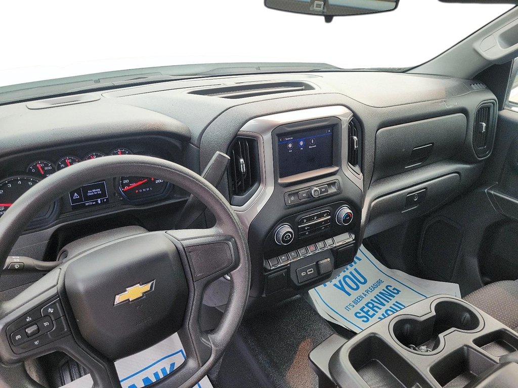 2023 Chevrolet Silverado 1500 Regular Cab 4x2 WT / Long Box in Brantford, Ontario - 12 - w1024h768px