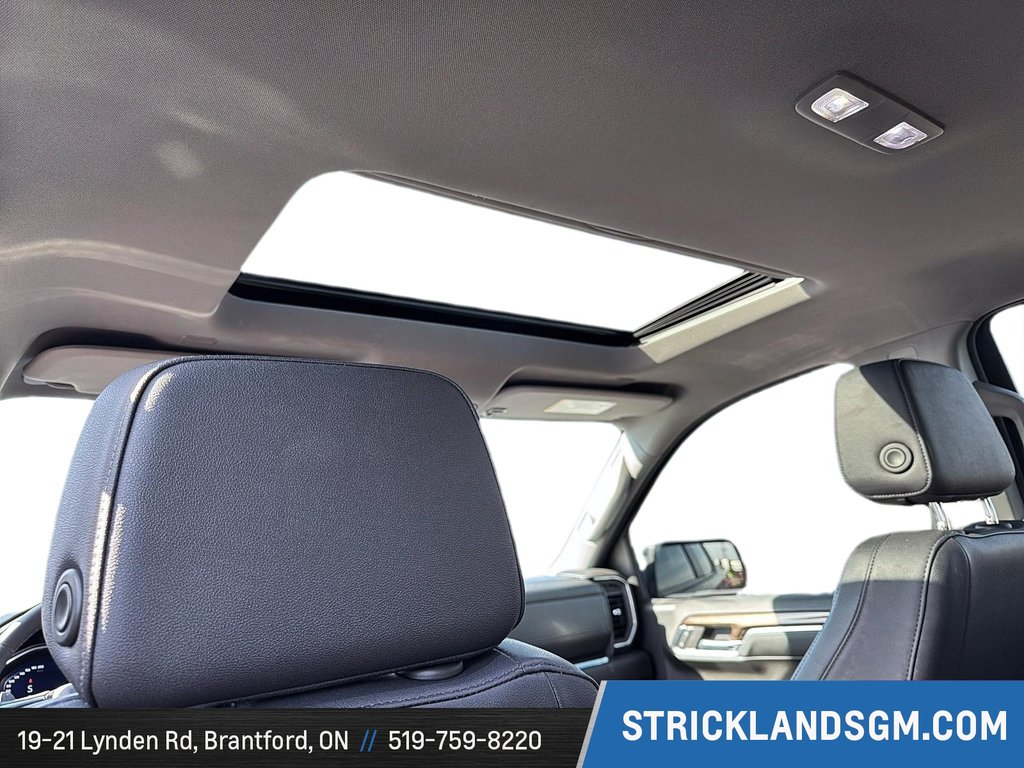 2024 Chevrolet Silverado 1500 Crew Cab Short Box 4-Wheel Drive RST in Brantford, Ontario - 29 - w1024h768px