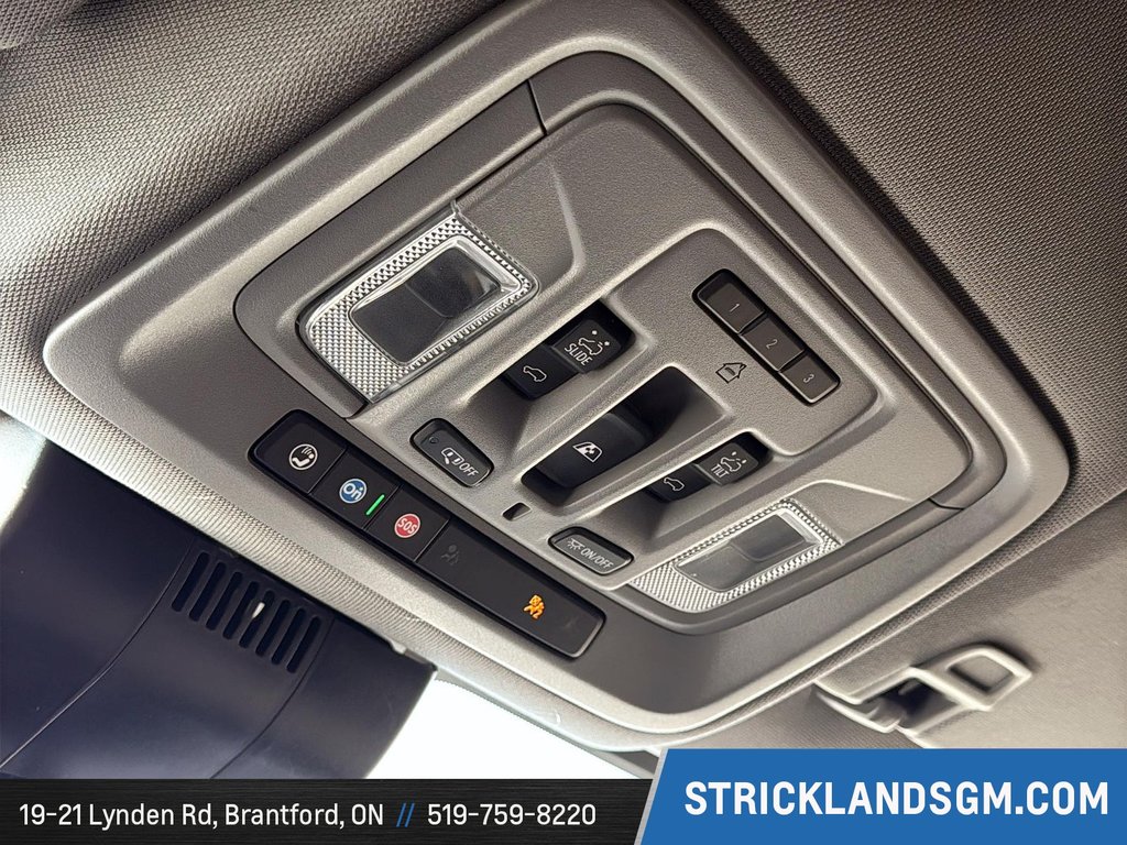 2024 Chevrolet Silverado 1500 Crew Cab Short Box 4-Wheel Drive RST in Brantford, Ontario - 25 - w1024h768px
