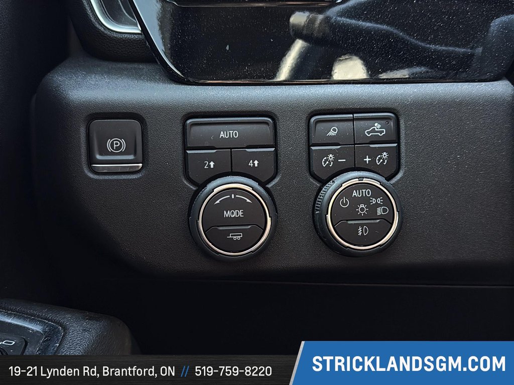 2024 Chevrolet Silverado 1500 Crew Cab Short Box 4-Wheel Drive RST in Brantford, Ontario - 19 - w1024h768px