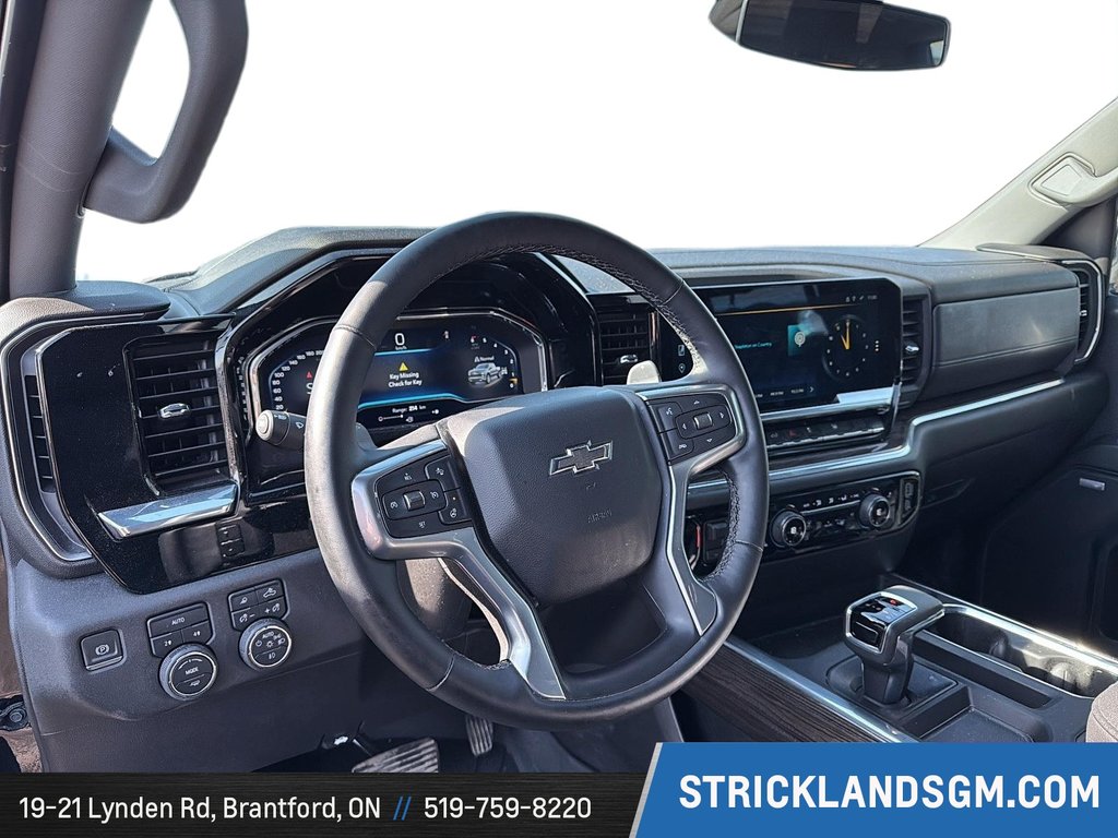 2024 Chevrolet Silverado 1500 Crew Cab Short Box 4-Wheel Drive RST in Brantford, Ontario - 11 - w1024h768px