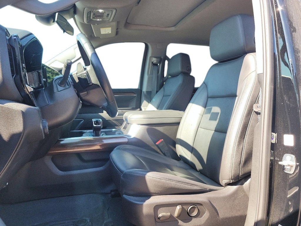 2024 Chevrolet Silverado 1500 Crew Cab Short Box 4-Wheel Drive LT Trail Boss in Brantford, Ontario - 8 - w1024h768px