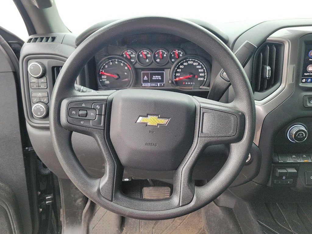 2025 Chevrolet Silverado 1500 Crew Cab Standard Box 4-Wheel Drive Custom in Brantford, Ontario - 10 - w1024h768px