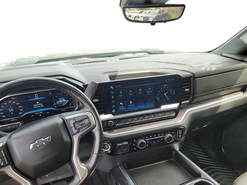 2024 Chevrolet Silverado 2500HD 4WD Crew Cab Standard Box LTZ in Brantford, Ontario - 13 - w1024h768px
