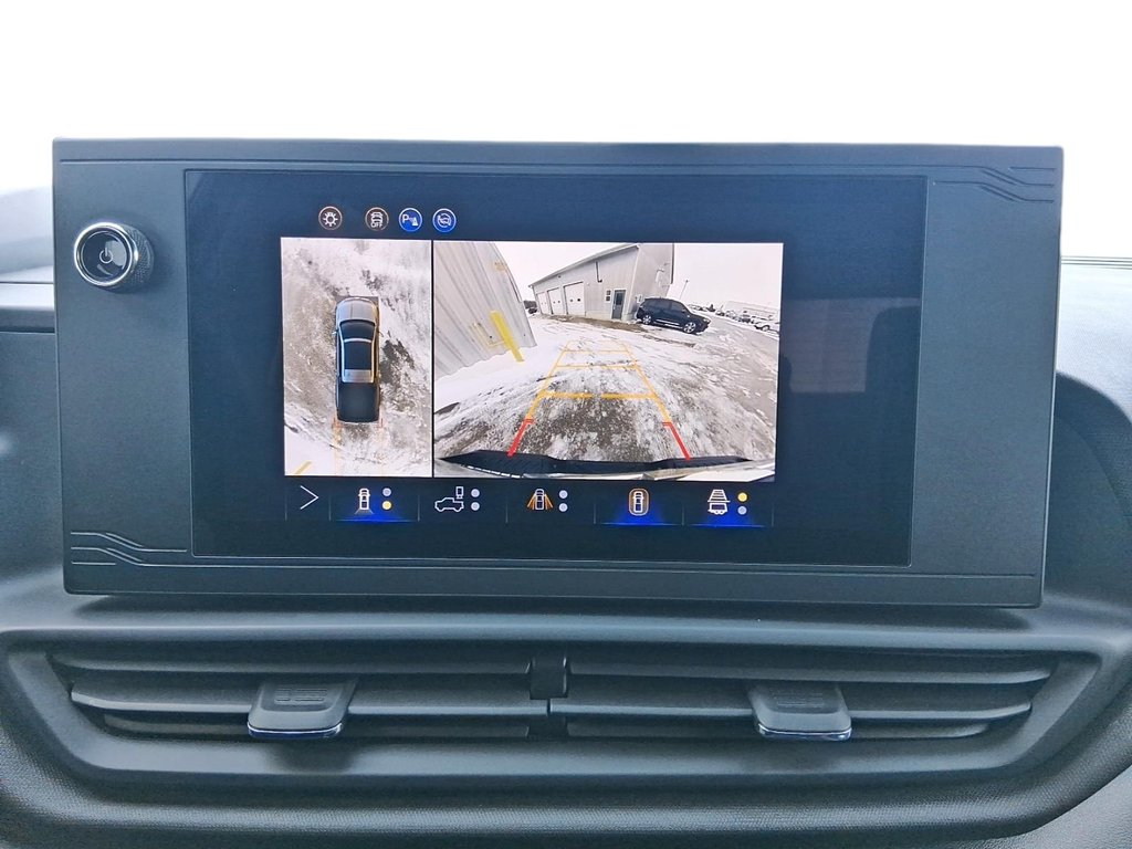 2025 Chevrolet Silverado EV e4WD Crew Cab Standard Range Work Truck in Brantford, Ontario - 18 - w1024h768px