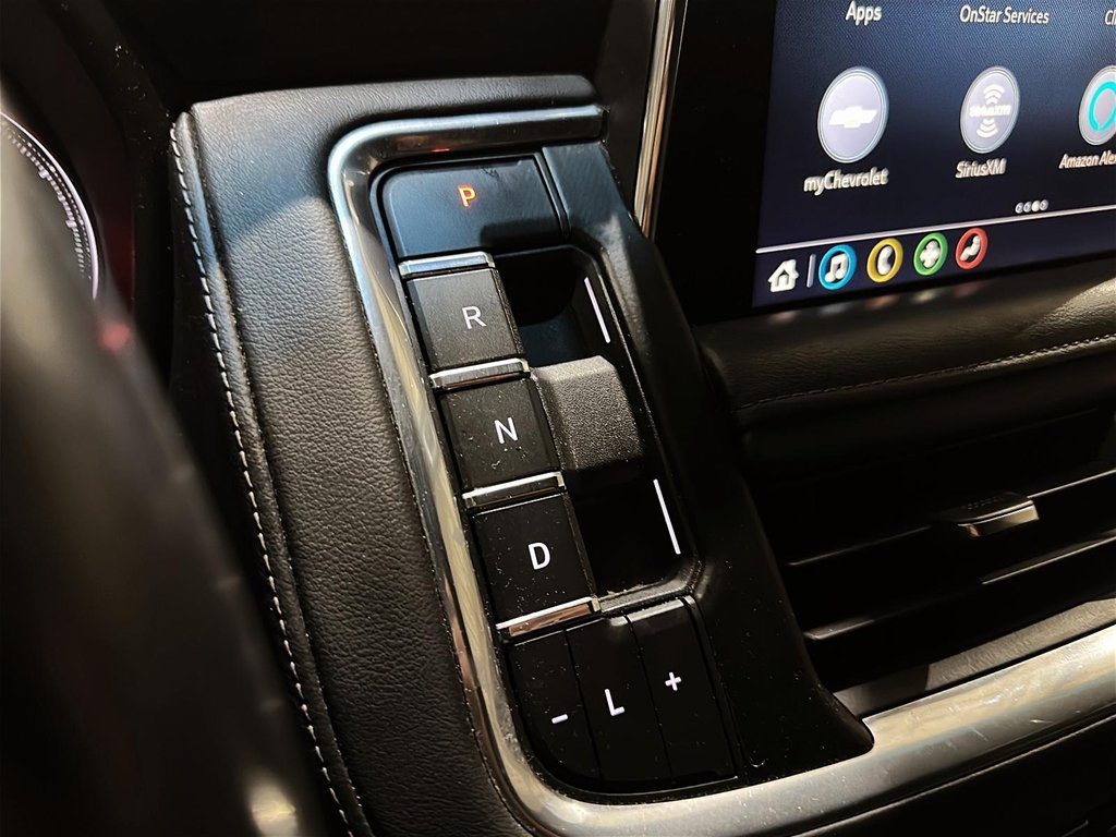 2021 Chevrolet Tahoe 4x4 Z71 in Brantford, Ontario - 14 - w1024h768px