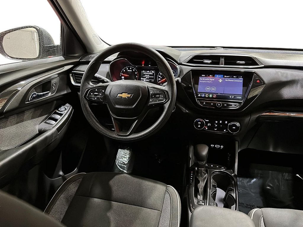 2022 Chevrolet Trailblazer AWD LT in Stratford, Ontario - 9 - w1024h768px