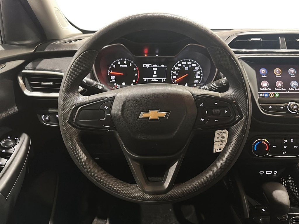 2023 Chevrolet Trailblazer FWD LS in Brantford, Ontario - 11 - w1024h768px