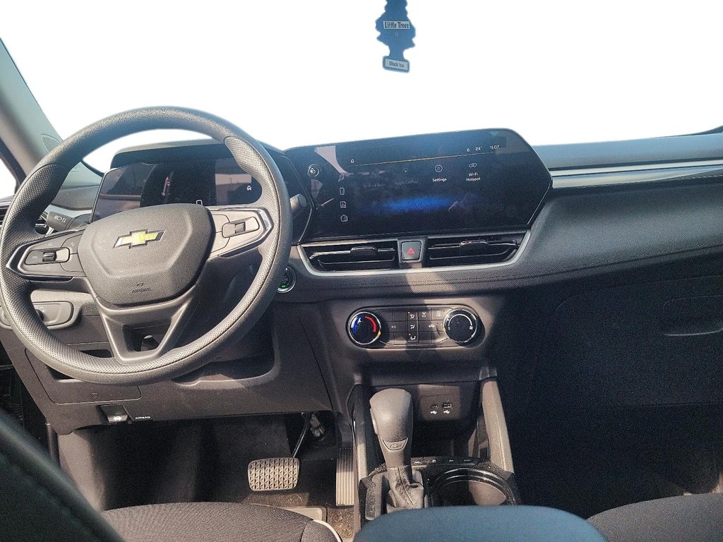 2026 Chevrolet Trailblazer AWD 4dr LS in Brantford, Ontario - 9 - w1024h768px