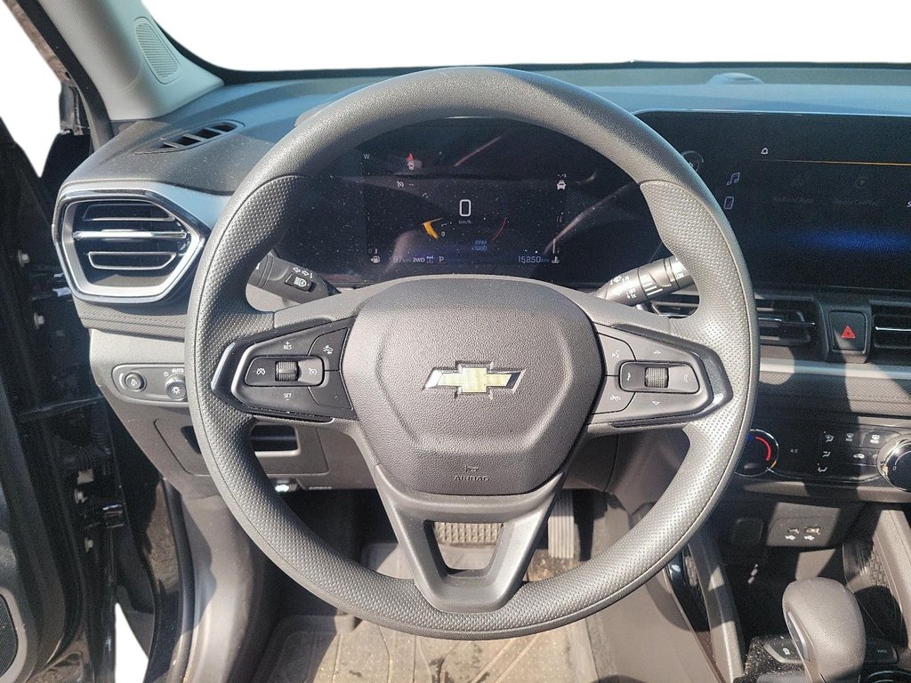 2026 Chevrolet Trailblazer AWD 4dr LS in Brantford, Ontario - 11 - w1024h768px
