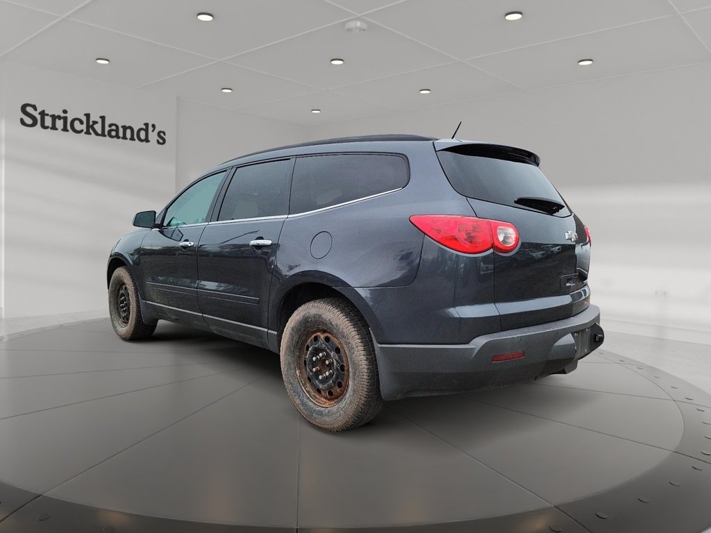 2012 Chevrolet Traverse 2LT FWD 1SC in Brantford, Ontario - 4 - w1024h768px