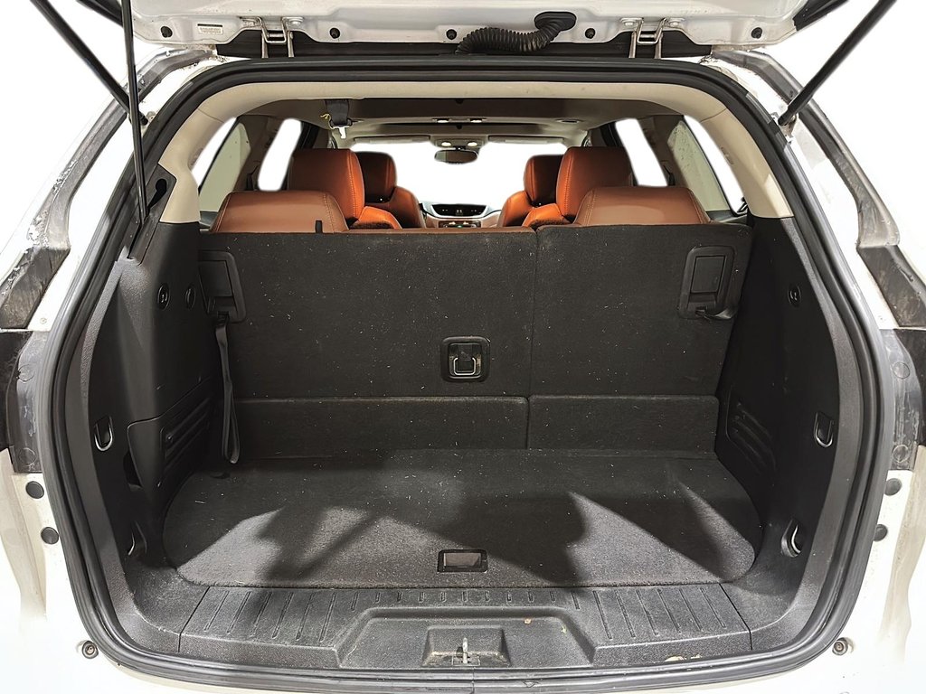 2017 Chevrolet Traverse AWD Premier in Brantford, Ontario - 6 - w1024h768px