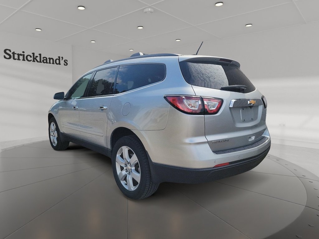 2017 Chevrolet Traverse FWD 1LT in Brantford, Ontario - 4 - w1024h768px