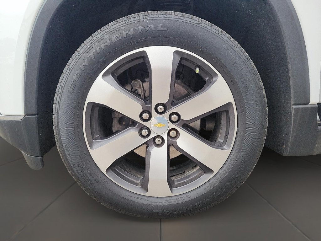 2021 Chevrolet Traverse AWD LT True North in Brantford, Ontario - 7 - w1024h768px