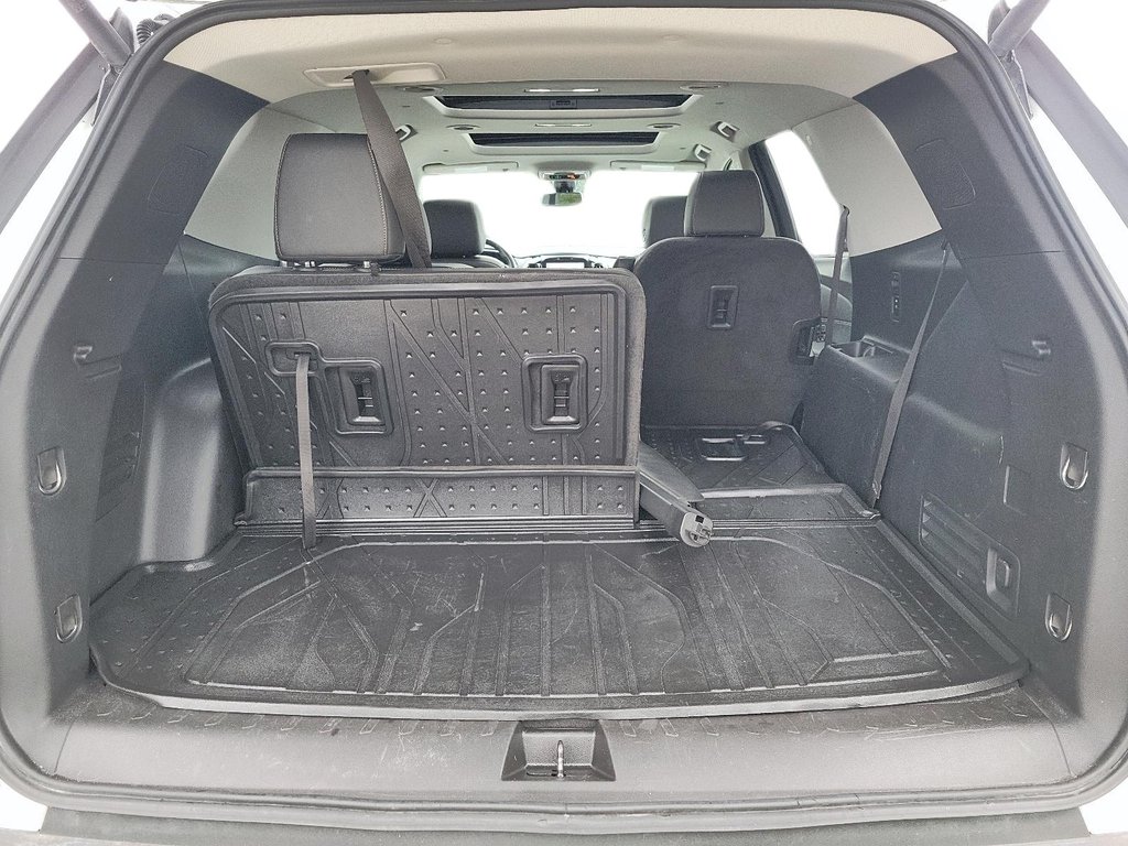 2021 Chevrolet Traverse AWD LT True North in Brantford, Ontario - 6 - w1024h768px