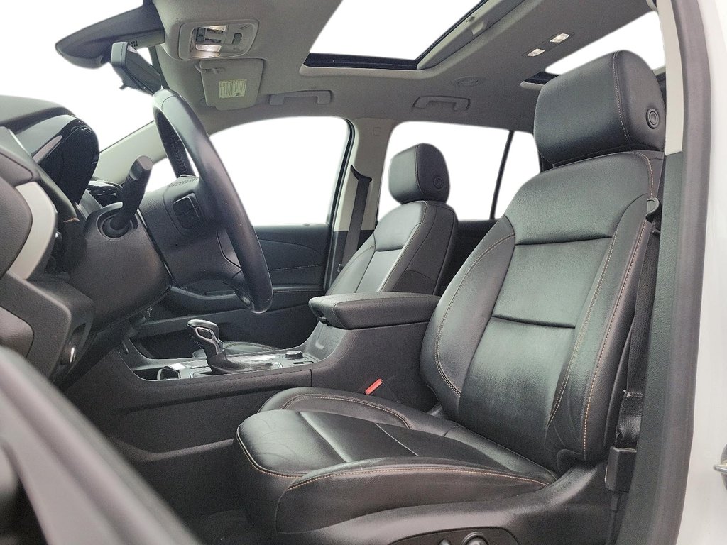 2021 Chevrolet Traverse AWD LT True North in Brantford, Ontario - 8 - w1024h768px