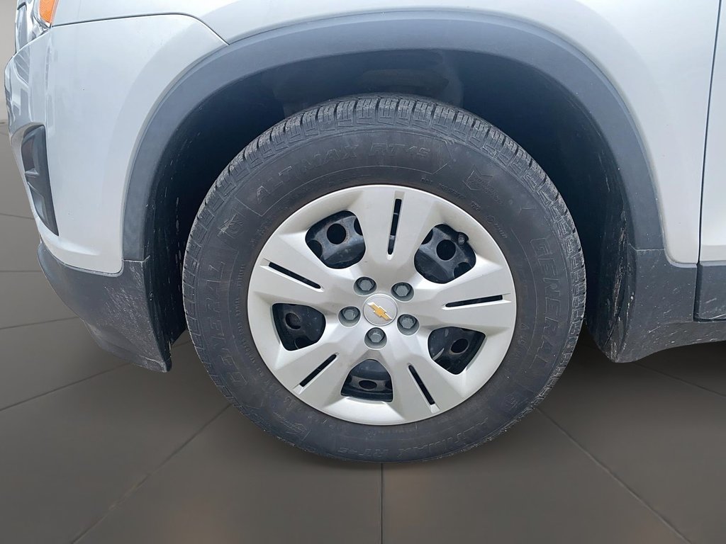 2016 Chevrolet Trax FWD LS in Brantford, Ontario - 7 - w1024h768px