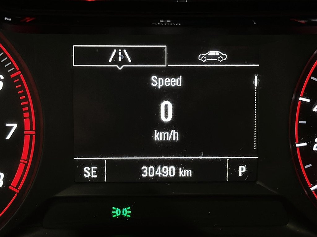 2024 Chevrolet Trax 1RS in Brantford, Ontario - 12 - w1024h768px