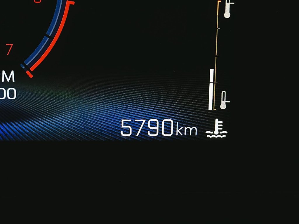 2025 Chevrolet Trax FWD 4dr ACTIV in Brantford, Ontario - 12 - w1024h768px