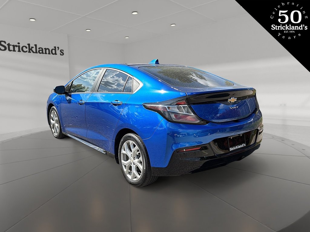 2017  Volt Premier in Stratford, Ontario - 4 - w1024h768px