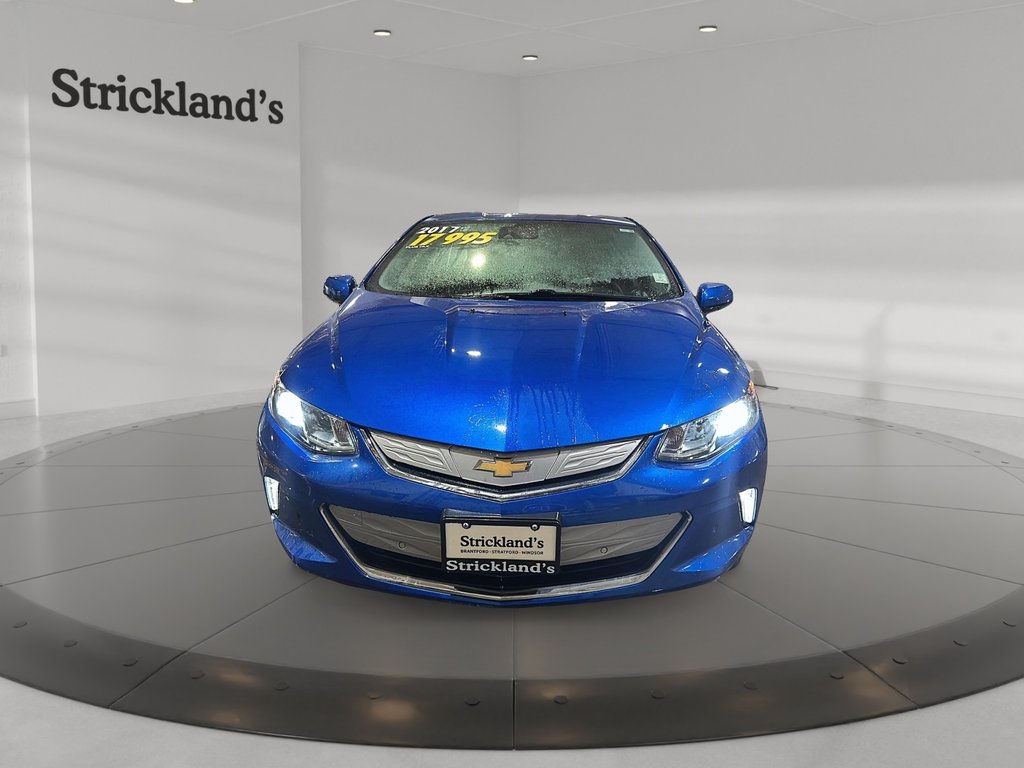 2017 Chevrolet Volt Premier in Stratford, Ontario - 2 - w1024h768px