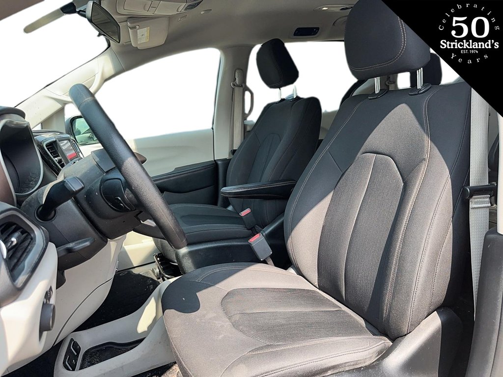 2019  Pacifica Touring in Stratford, Ontario - 7 - w1024h768px