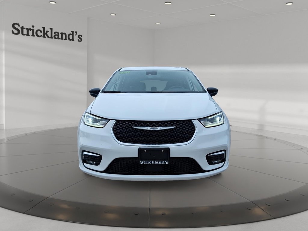 2024 Chrysler Pacifica Touring-L FWD in Brantford, Ontario - 2 - w1024h768px