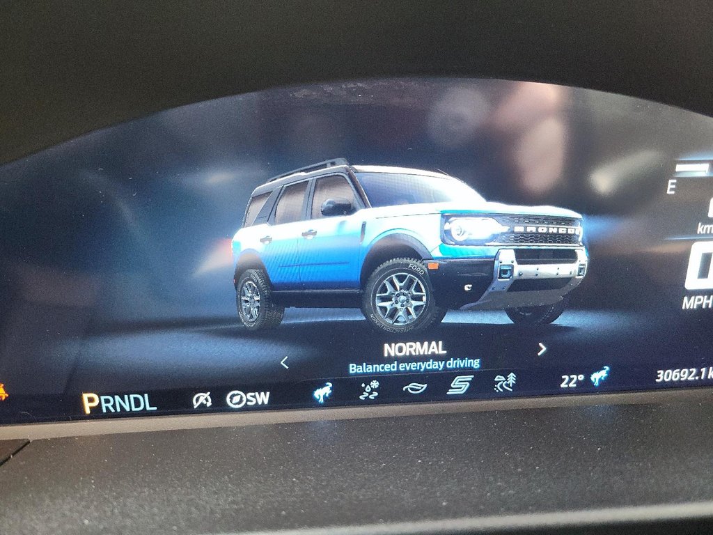 2025 Ford Bronco Sport Outer Banks 4x4 in Brantford, Ontario - 15 - w1024h768px