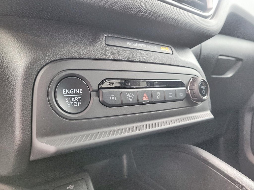 2025 Ford Bronco Sport Big Bend 4x4 in Brantford, Ontario - 19 - w1024h768px