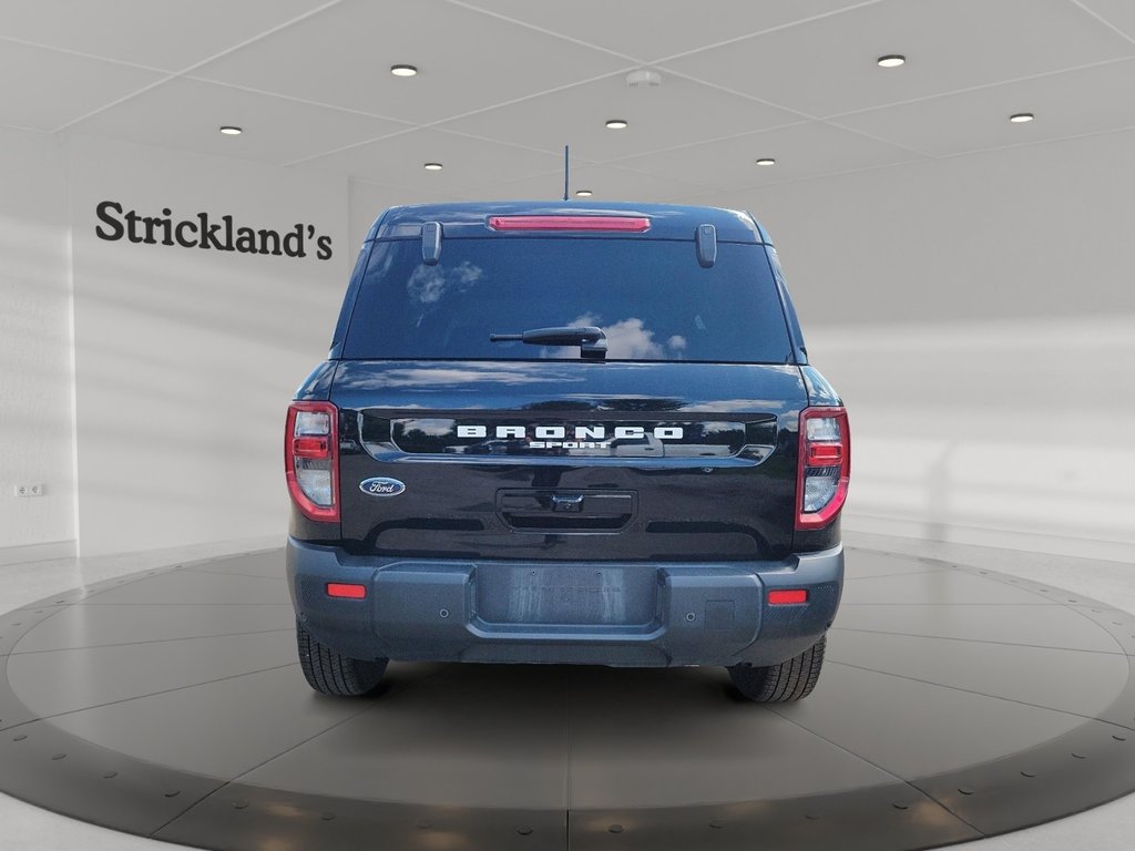 2025 Ford Bronco Sport Big Bend 4x4 in Brantford, Ontario - 3 - w1024h768px