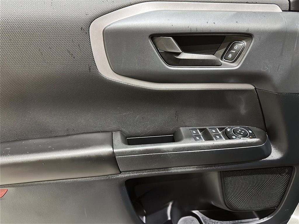 2023 Ford Bronco Sport Big Bend 4x4 in Stratford, Ontario - 10 - w1024h768px