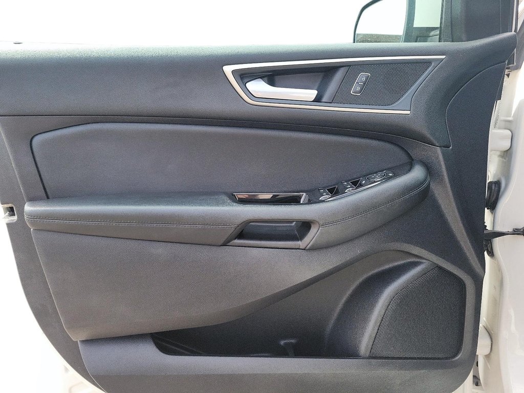 2015 Ford Edge SEL - AWD in Brantford, Ontario - 9 - w1024h768px