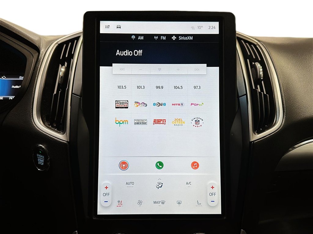 2022 Ford Edge SEL AWD in Stratford, Ontario - 17 - w1024h768px